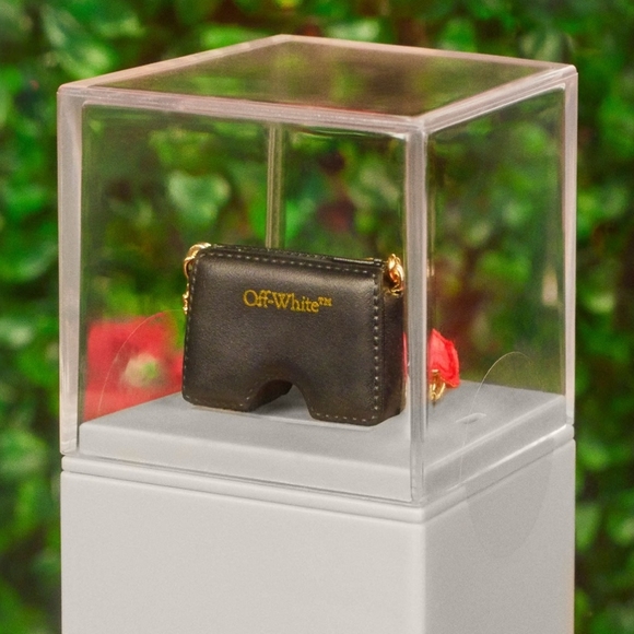 MONSTER HIGH HARMONIE OFF-WHITE COLLECTION - Picture 3 of 14